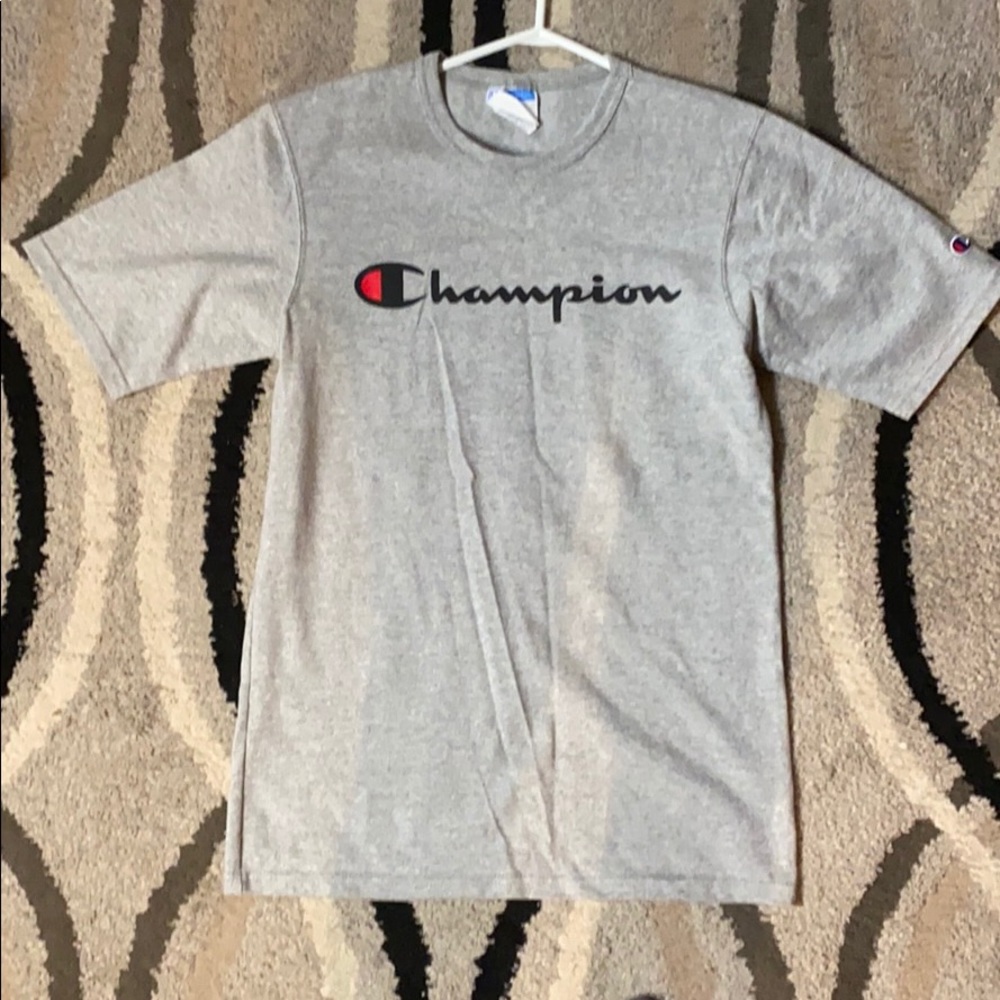Champion T shirt
